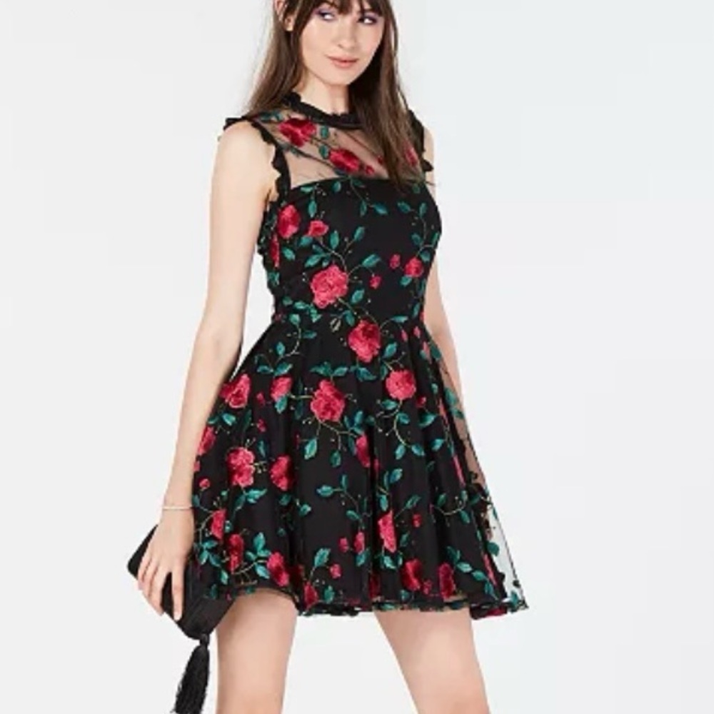 NEW City Studio Black Rose Embroidered Sleeveless Fit & Flare Dress Size 3 Jrs